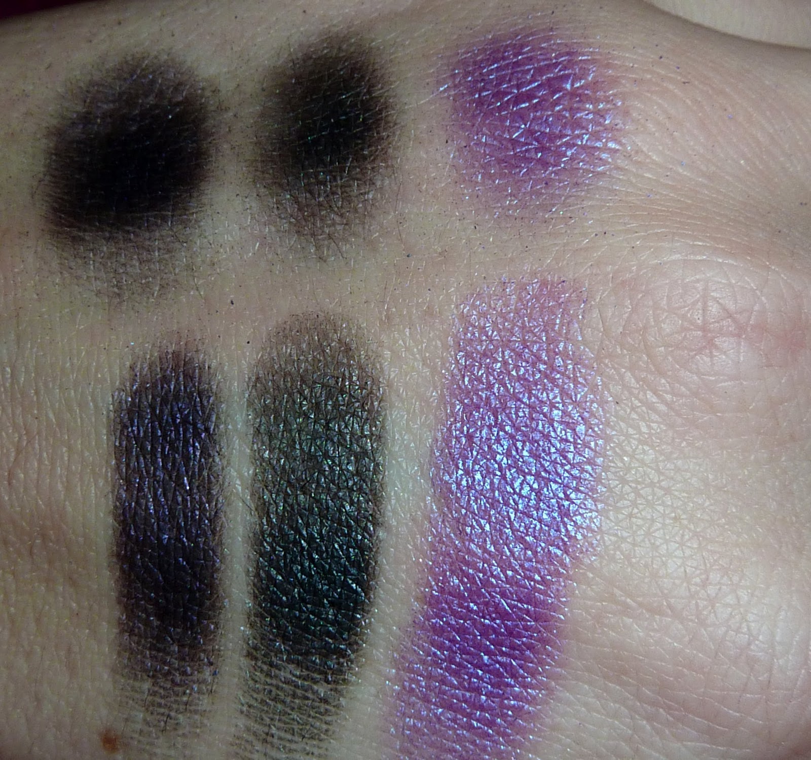 The Beauty Scoop! Superdrug MUA Eye Shadow 3 Shades Swatched!
