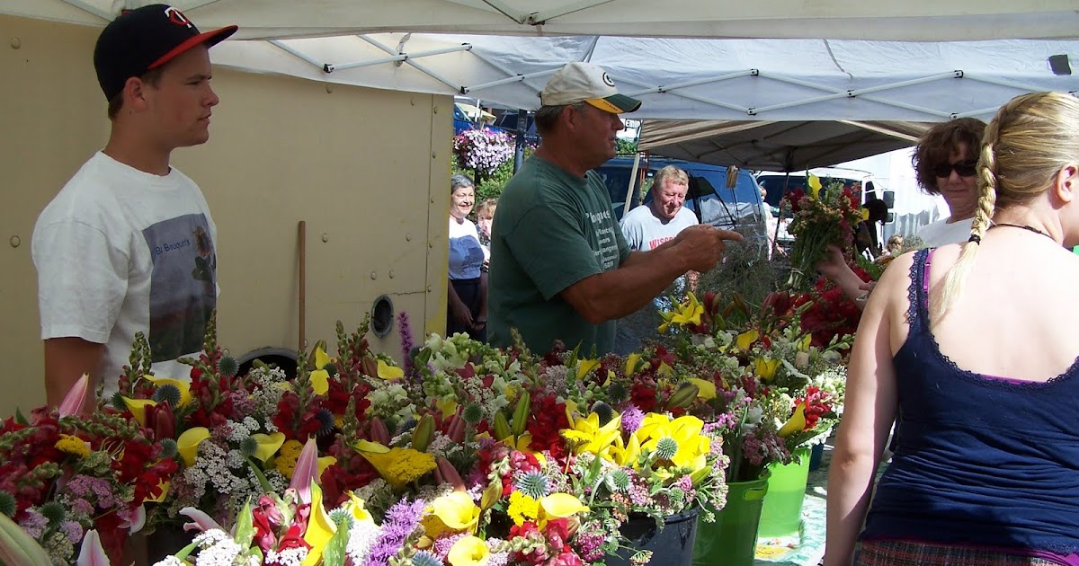 WISSUP = WISCONSIN SPEAKS UP West Bend Saturday AM Farmer
