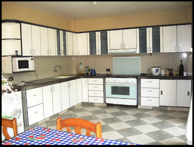 MUEBLES JOSE LUIS CHINGAY: MUEBLE DE COCINA - MODELO CAMPESTRE.