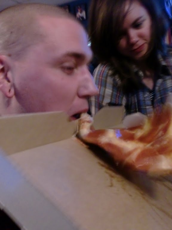 [pizzaparty.jpg]