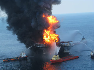 BP_Oil_Rig_On_Fire