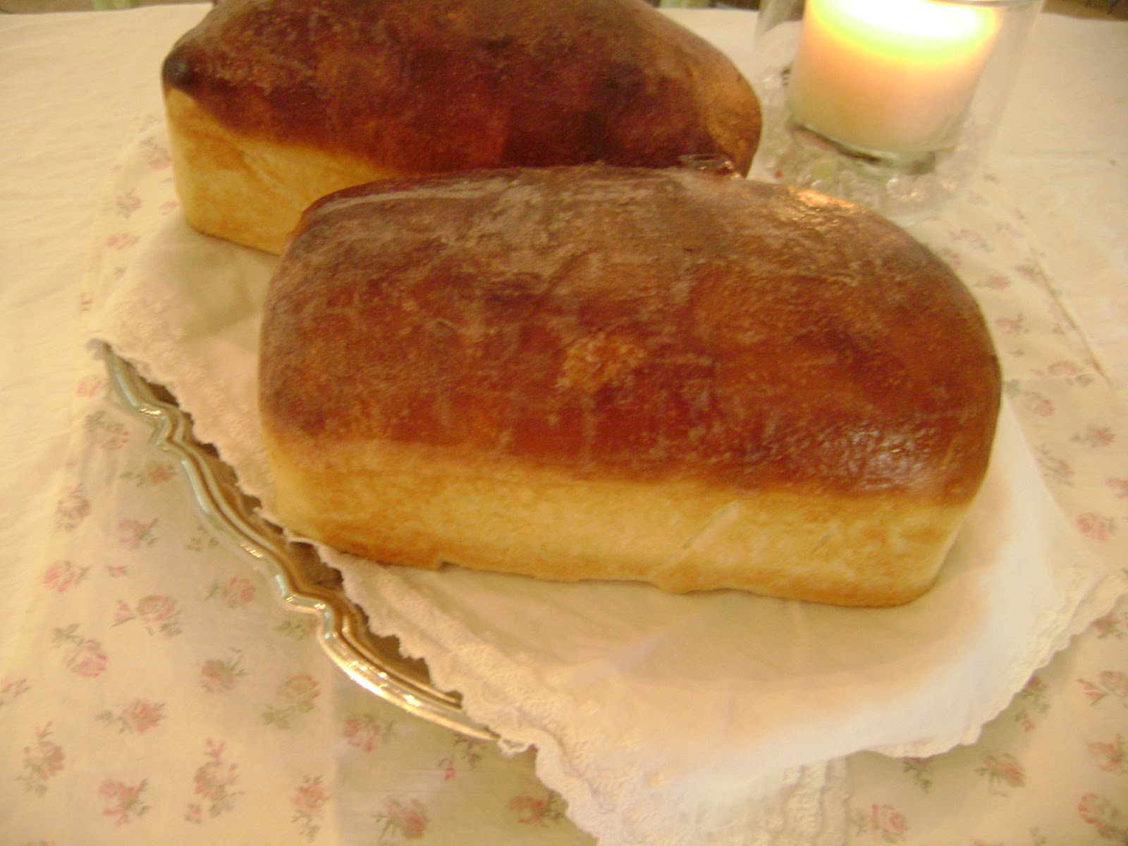 Lickable Spoon Butter Top Bread