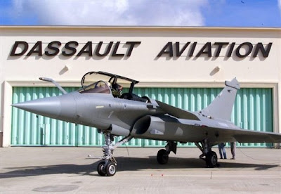 http://4.bp.blogspot.com/_dTibRPk7UfE/Sqf69OGeaOI/AAAAAAAAAWw/4bc-gJ5YfR8/s400/Rafale.jpg