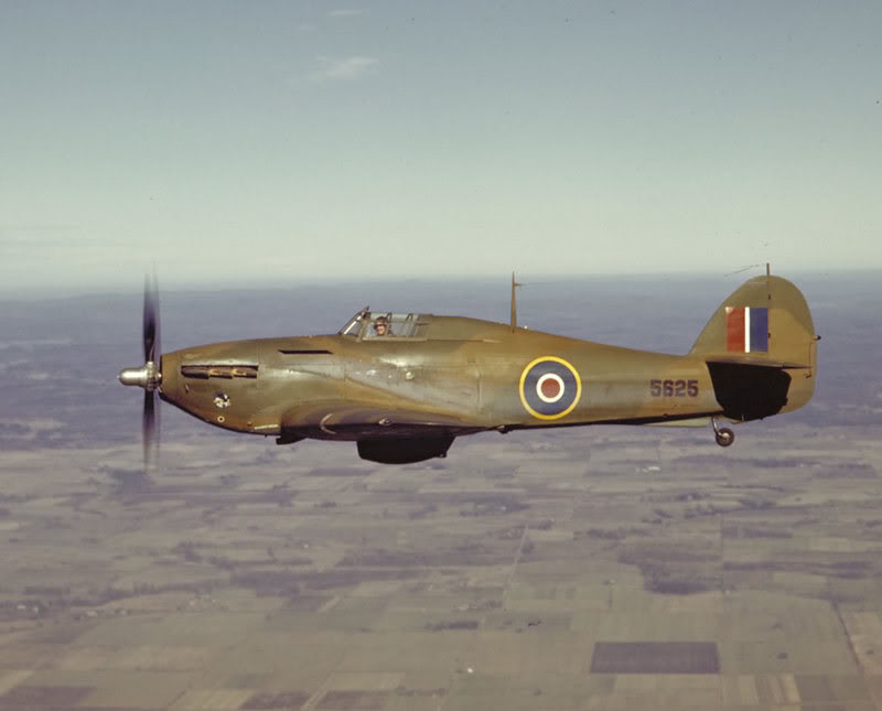[PC-2359-RCAF-Hurricane-5625.jpg]