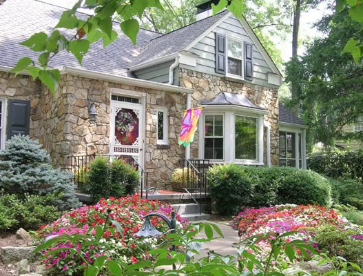 luxury home gardens
