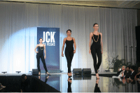 [img_2165.gif]