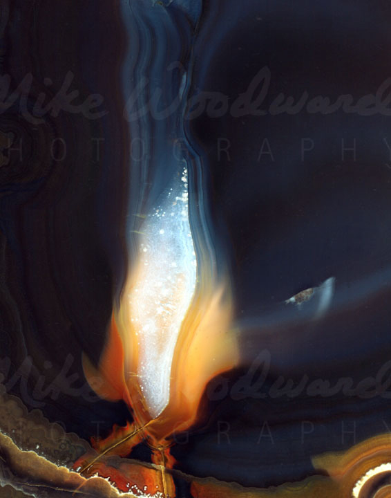 [BandedAgate_02_Flame.jpg]