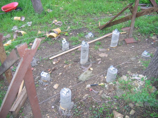 [1concretepillars.jpg]