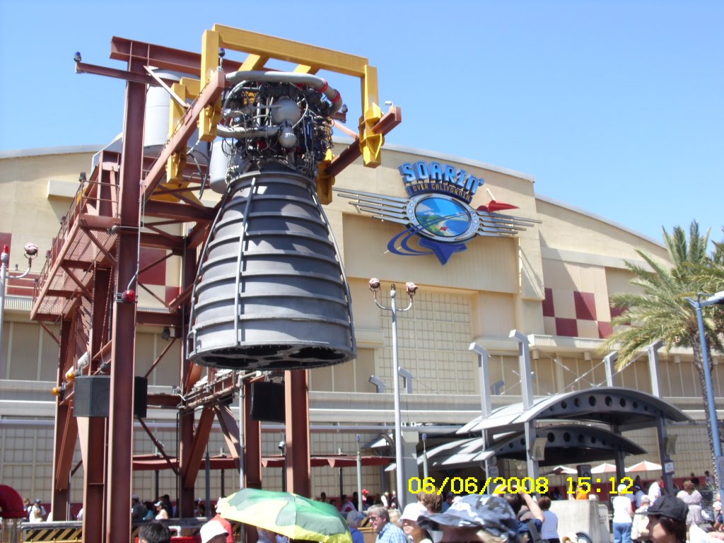 [Disney-June08544.JPG]