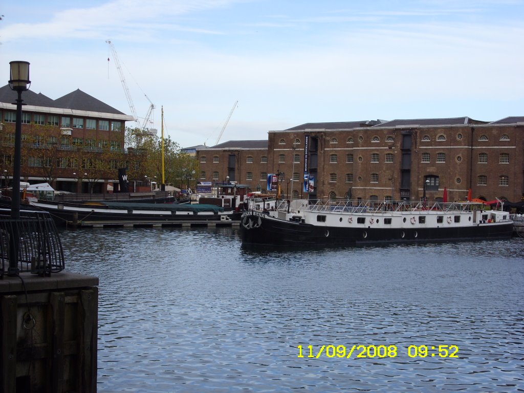 [Nov.7-10-london-windsor238.JPG]