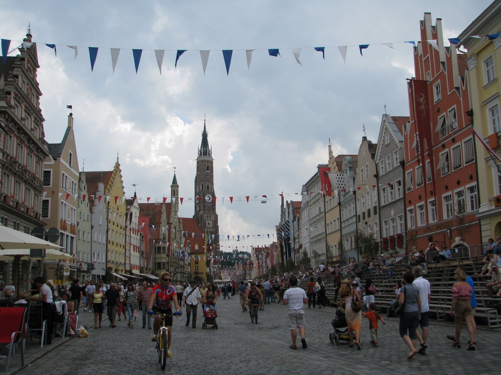 [June+4,2009-landshut.canon872.JPG]