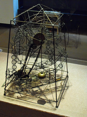 Destination: Funique / War Memorial of Korea / Rolling Ball Museum