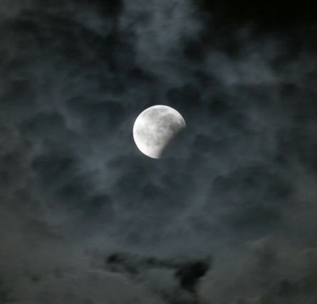 [Eclipse_Luna1.JPG]