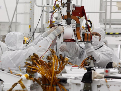 Curiosity Rover Grows by Leaps and Bounds