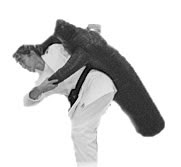 Judoka amb un ninot d'entrenament búlgar