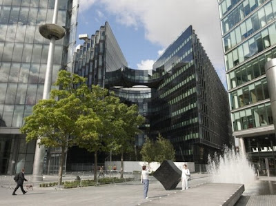 PricewaterhouseCoopers Office Building in London