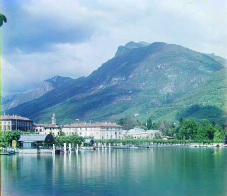 [Switzerland_Lake.jpg]