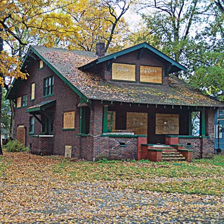 [BUNGALOW.jpg]