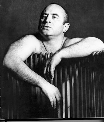 Bob Hoskins