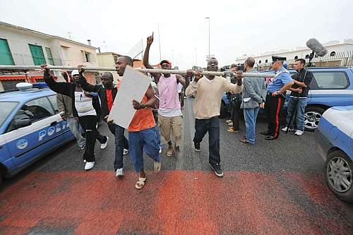 [castelvolturno.jpg]