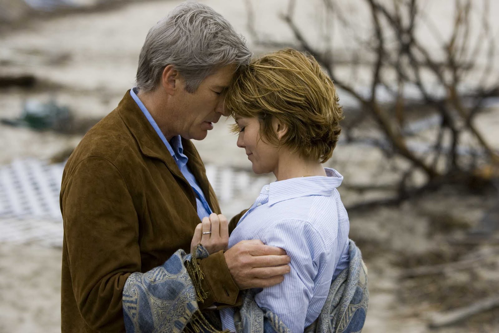 http://4.bp.blogspot.com/_dvkWVSwi2Gk/S-XHGiJCKoI/AAAAAAAACxw/LDeAZm2UbsU/s1600/Richard-Gere-Diane-Lane-Nights-In-Rodanthe-richard-gere-8693414-2400-1600.jpg