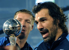 BLUE-BULLS-SUPER14-TROPHY.jpg