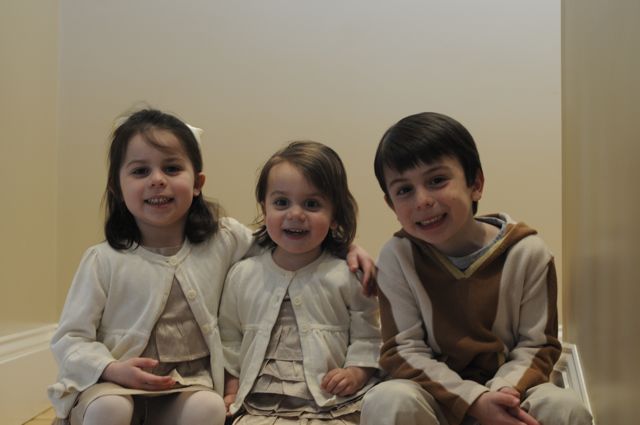 [kids_easteroutfits_kreeger_pottery_april_091.jpg]