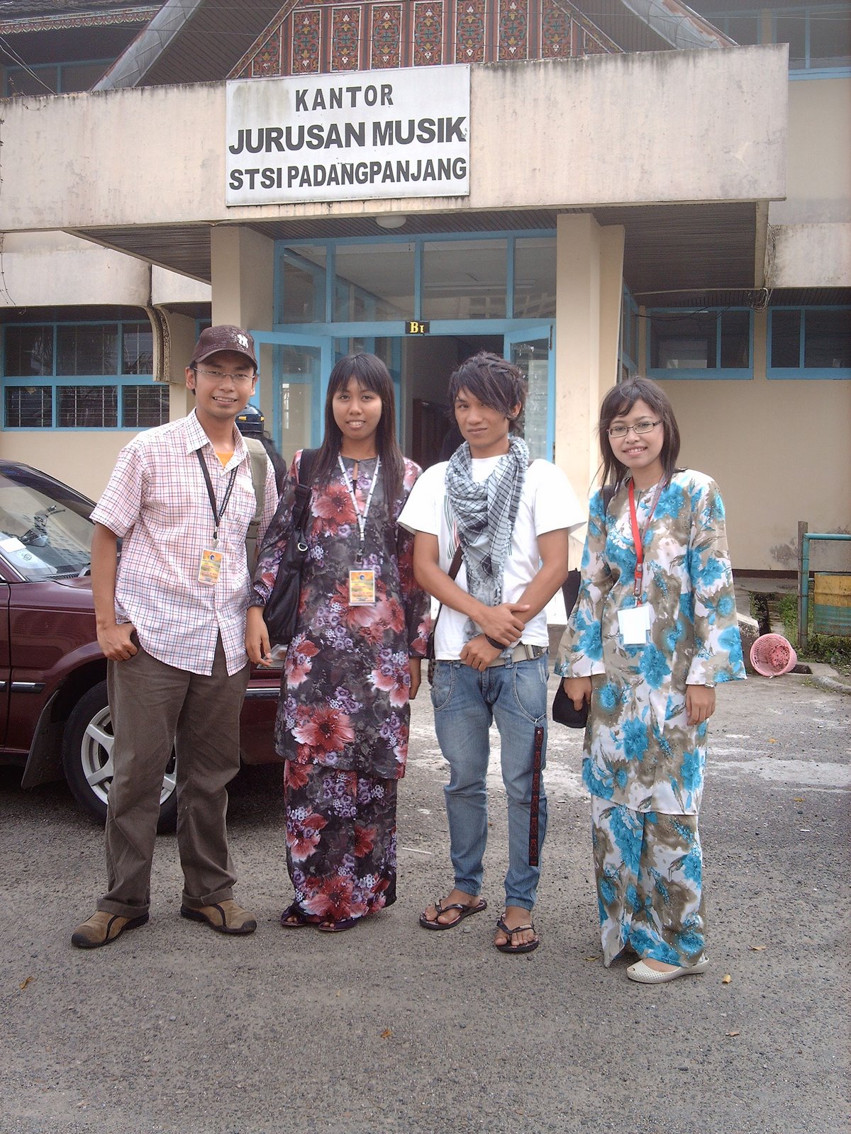 [PICT4022.JPG]