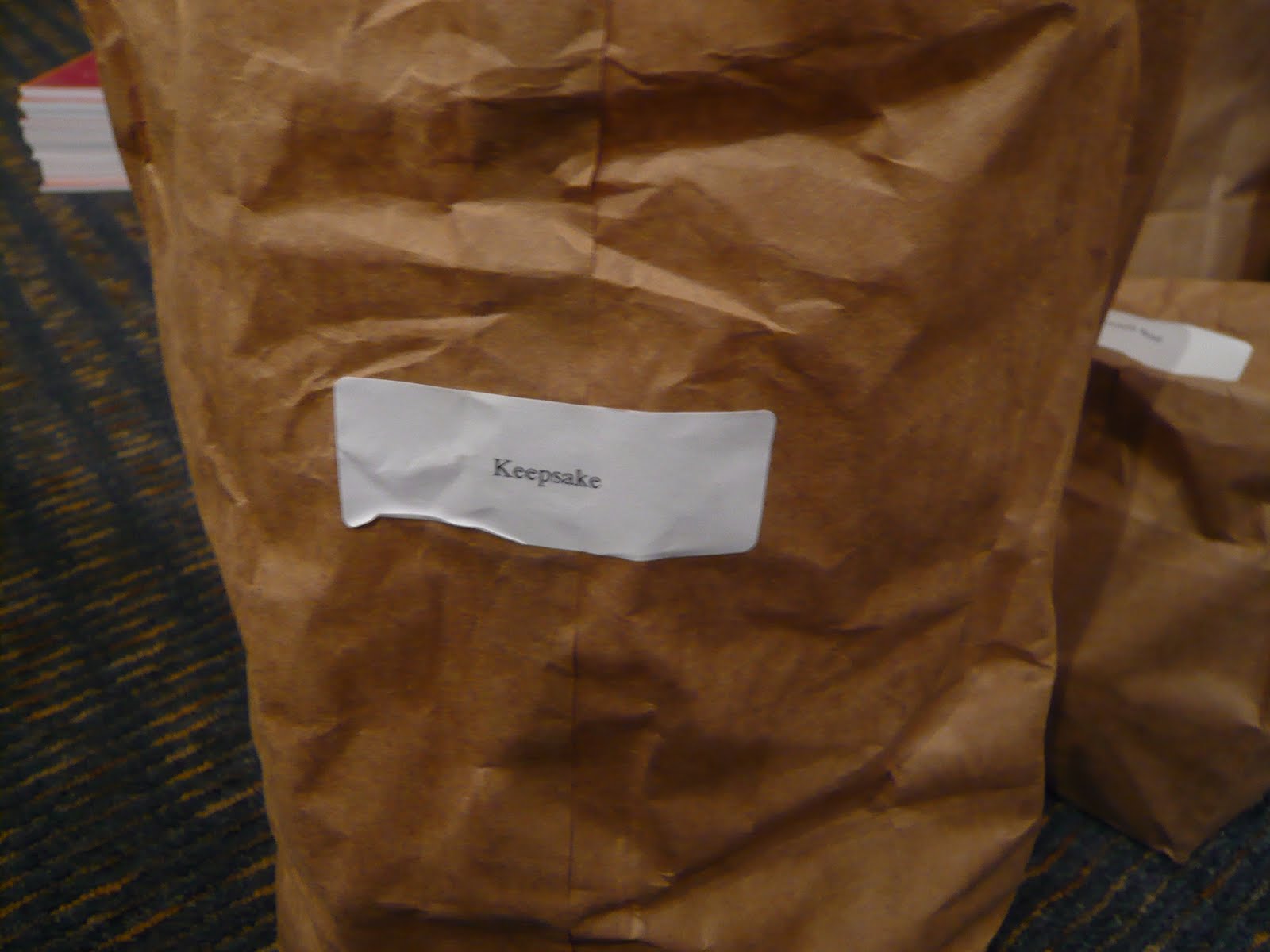 [apple+bag.JPG]