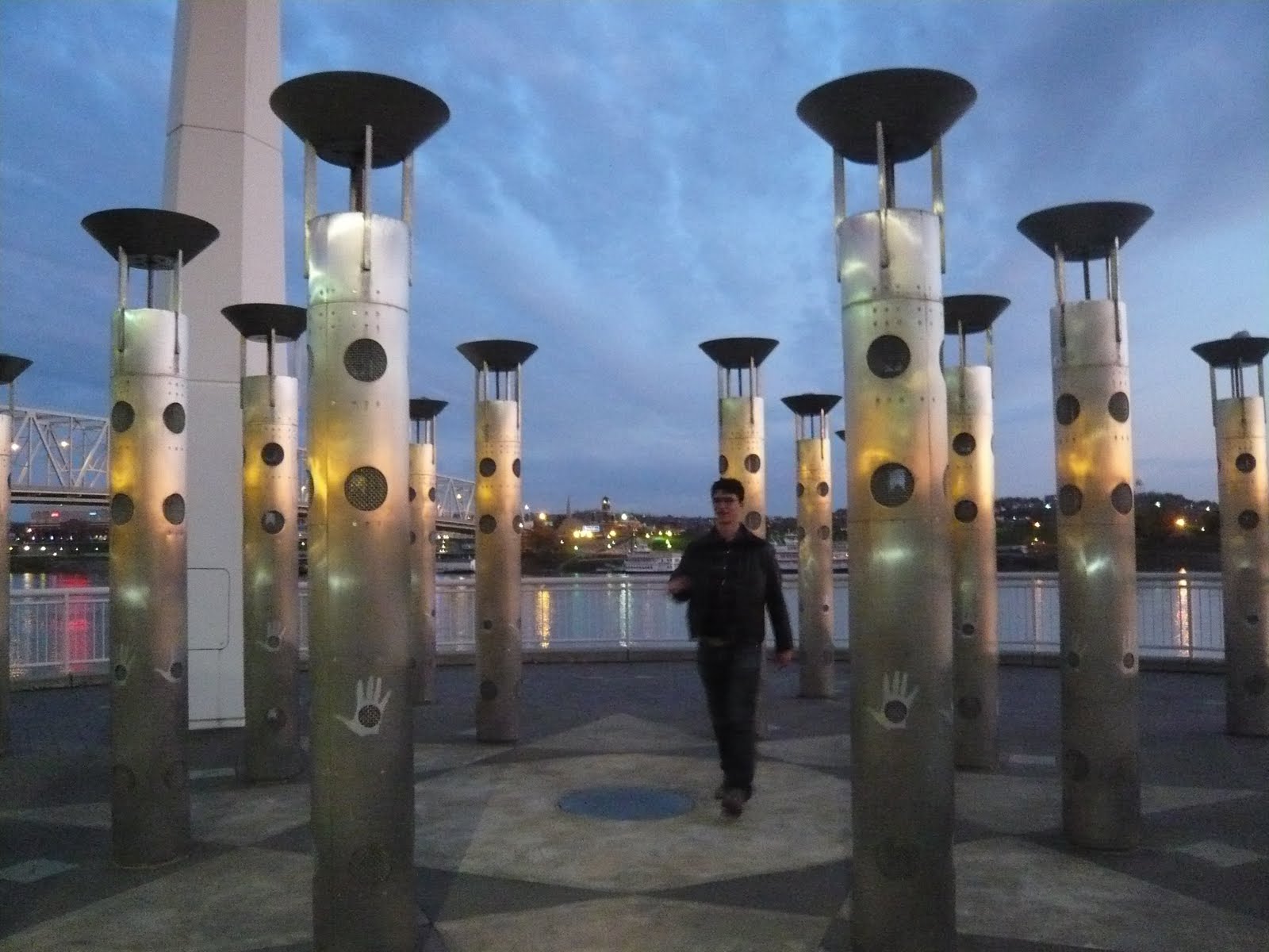 [L1010890.JPG]
