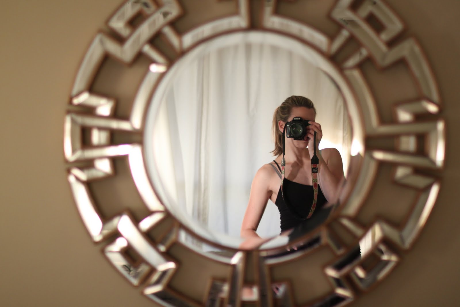 devon mirror