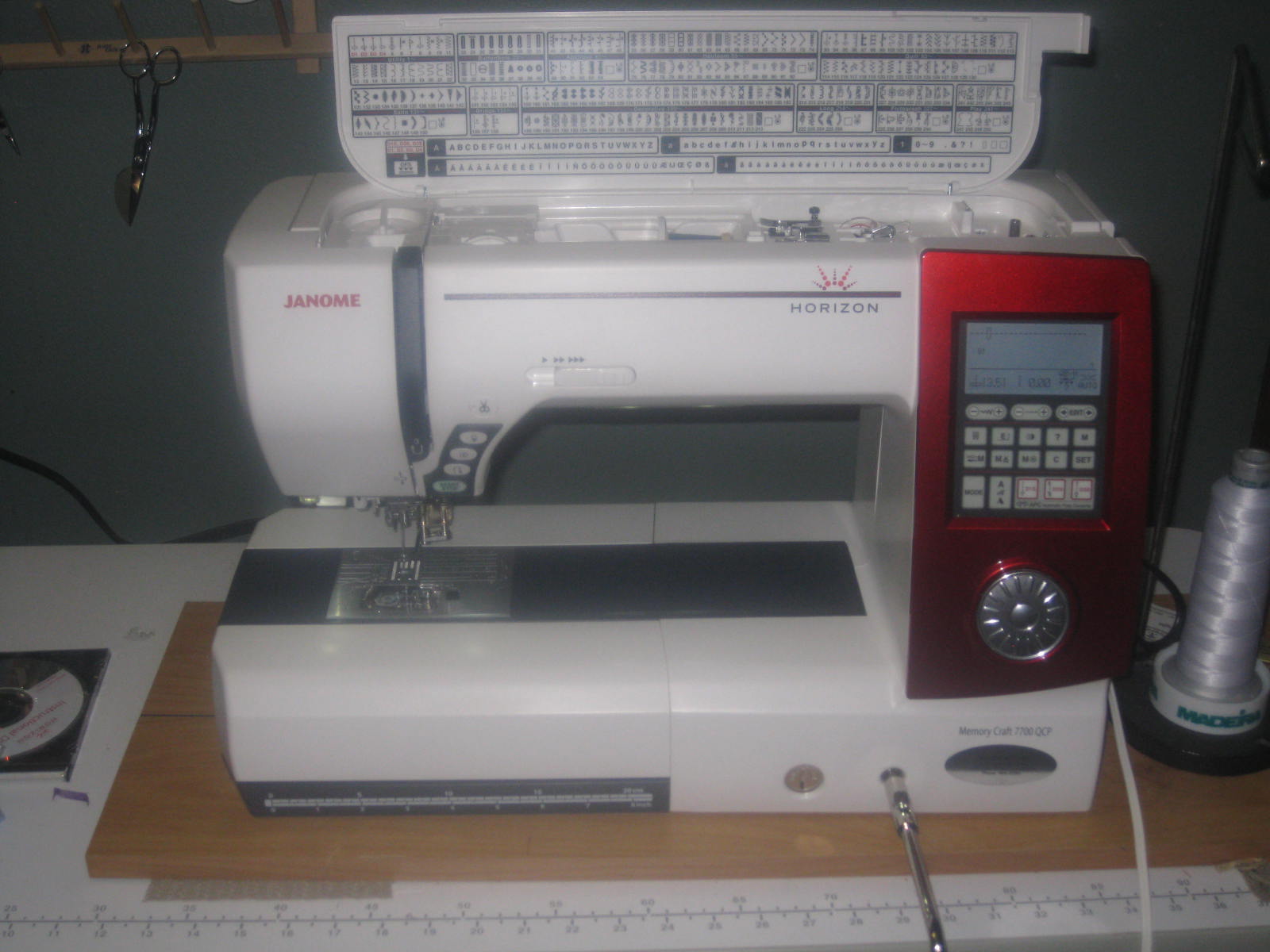 Quilted With Love First Impressions On The Janome Horizon 7700