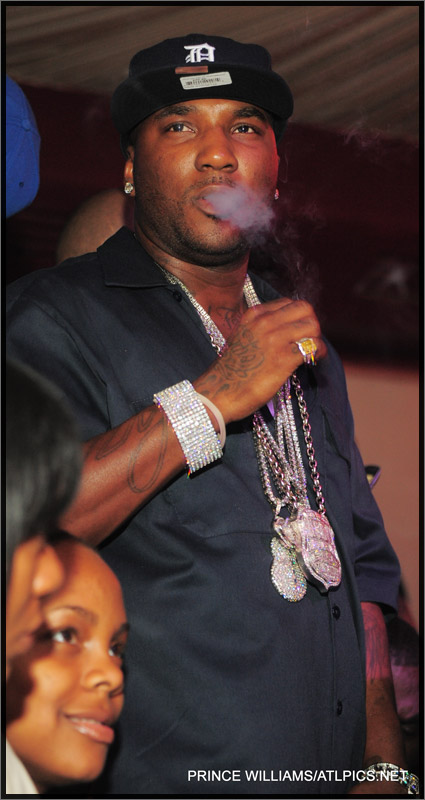 Young Jeezy smoking a cigarette (or weed)