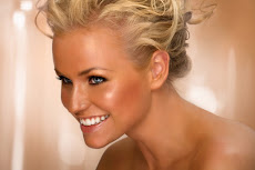 PERFECT LOOK: tanned skin blonde hair