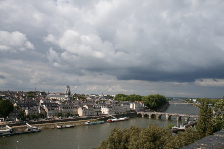 [IMG_0003.jpg]