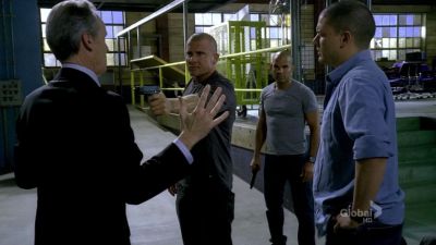 [normal_DealorNoDeal-258.jpg]