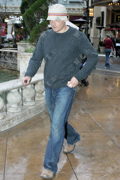 [3930341_preview.jpg]