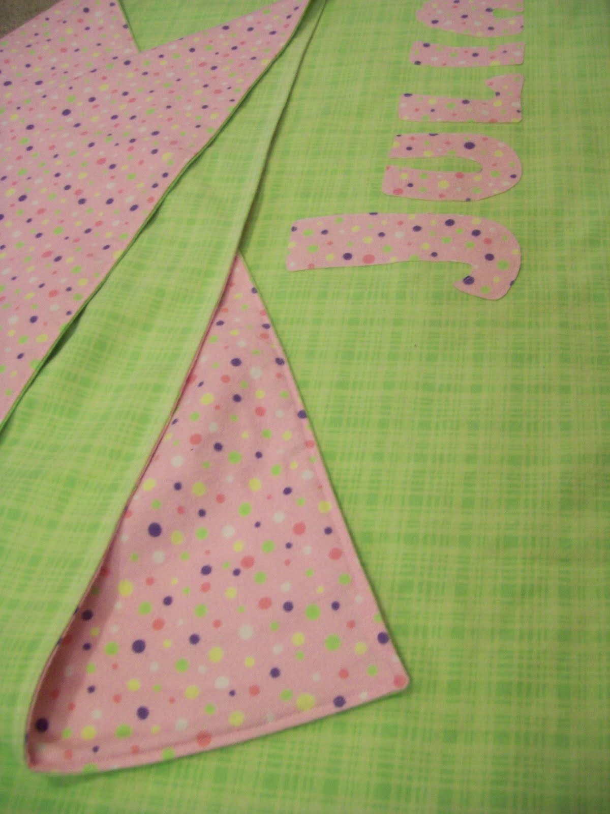 Sew Incredibly Crafty Simple Personalized Flannel Blanket