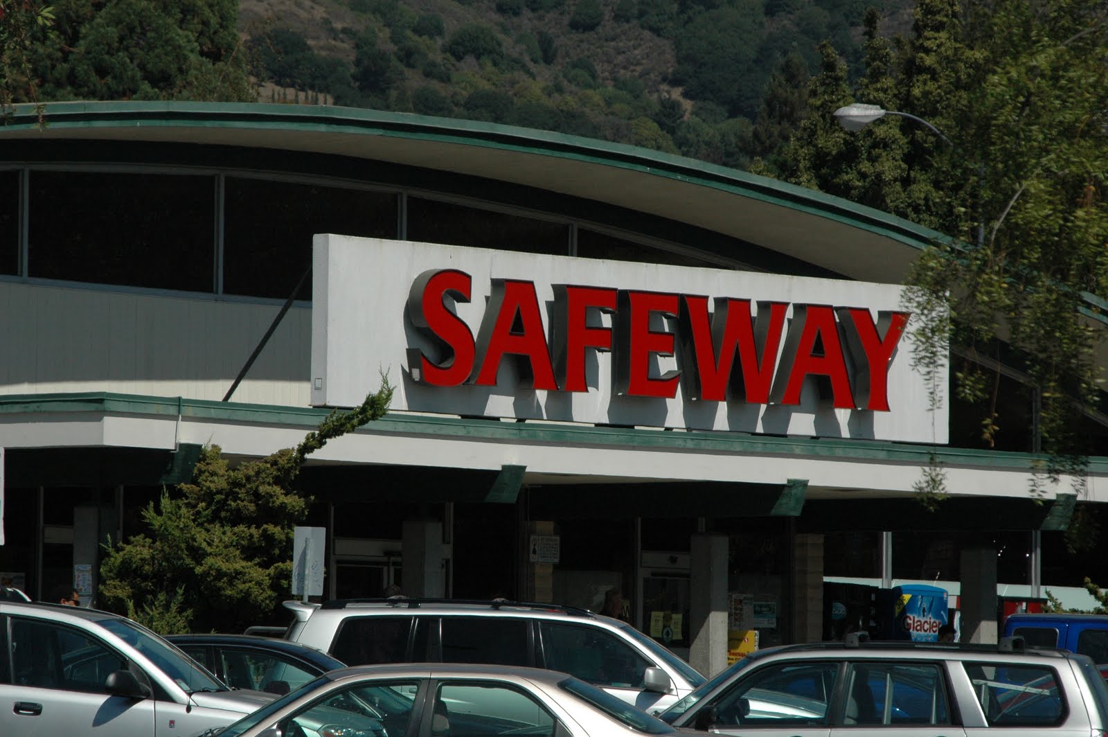 We Fight Blight in South BerkeleyNorth Oakland College Avenue Safeway