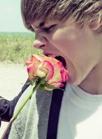 Justin Bieber Photoshoot Elle. sensation Justin Bieber