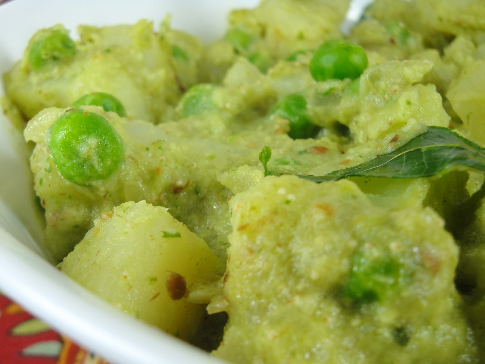 cumin and cardamom Potato Kurma