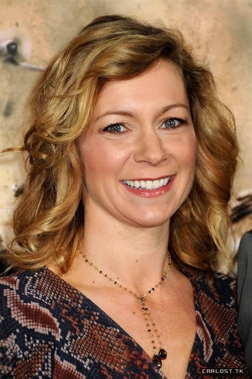 [Michael_Emerson_Carrie_Preston_The_Pacific_Premiere_017.jpg]