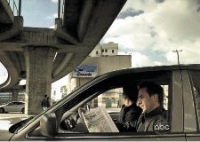 [LOST_referencia_en_FlashForward_CarLost_001.jpg]