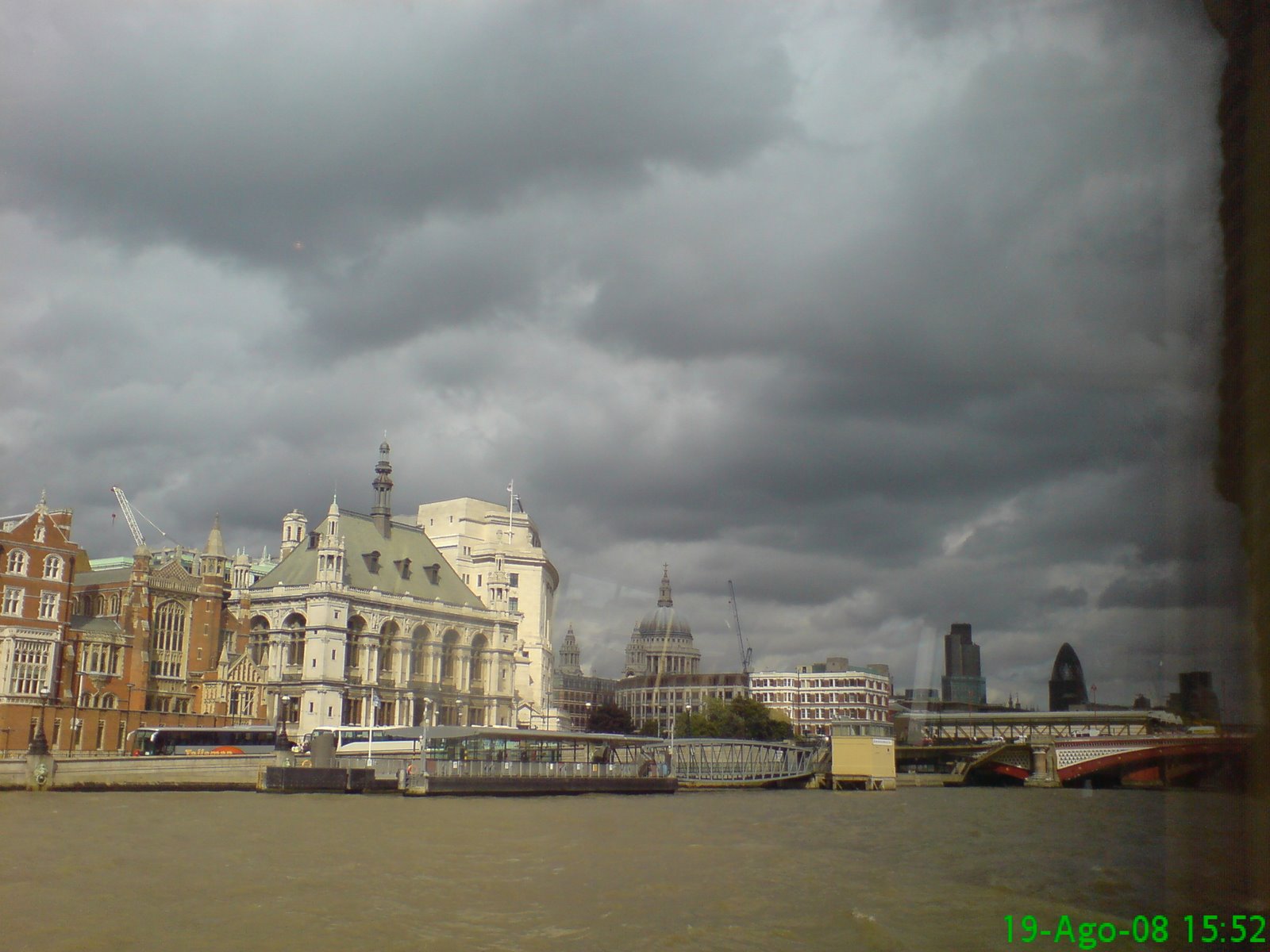 [DSC02111.JPG]