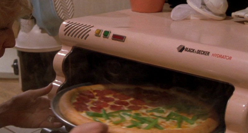 [PizzaBackto+the+future+ii+hydrate.jpg]