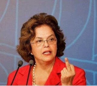 dilma+rousseff+dedo+meio.jpg