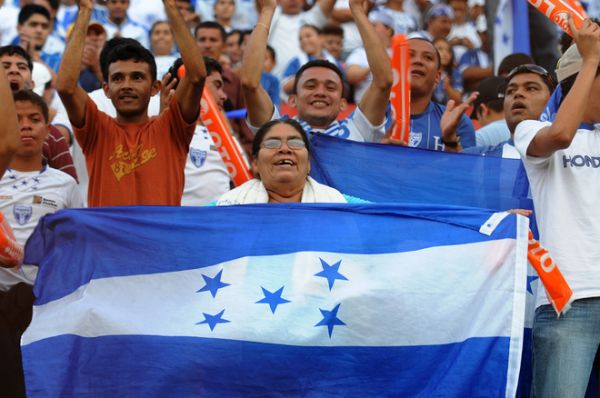 [CelebracionES3.jpg]