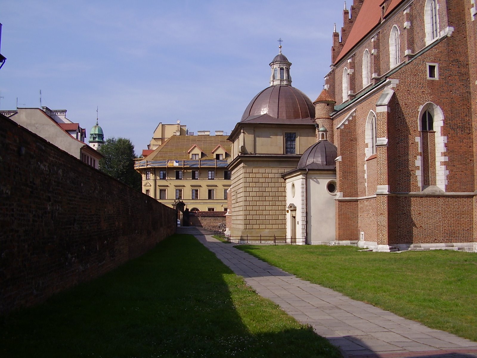 [P9040047.JPG]