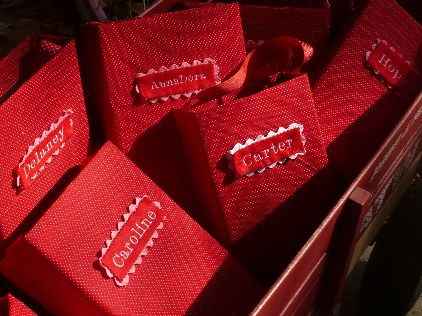 the homespun heart: Valentine Treat Boxes