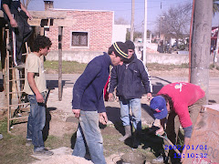 Alumnos de 4to.2 Matutino ayudaron